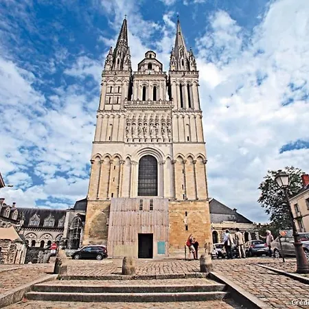 Le Khalo - Chateau D'angers - La Bonne Marienne * Анже