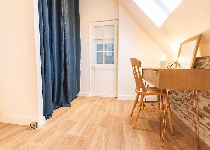 Le Khalo - Château D'angers - La Bonne Marienne